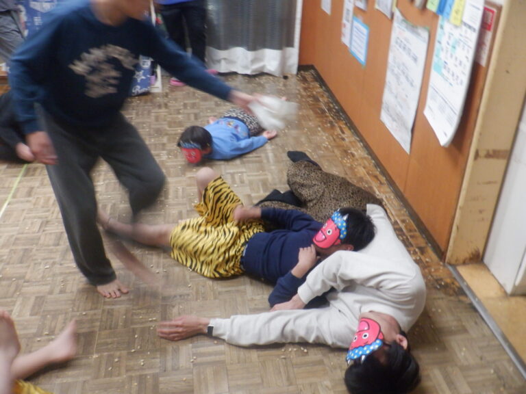 鬼は外！福は内！　入舟寮の節分